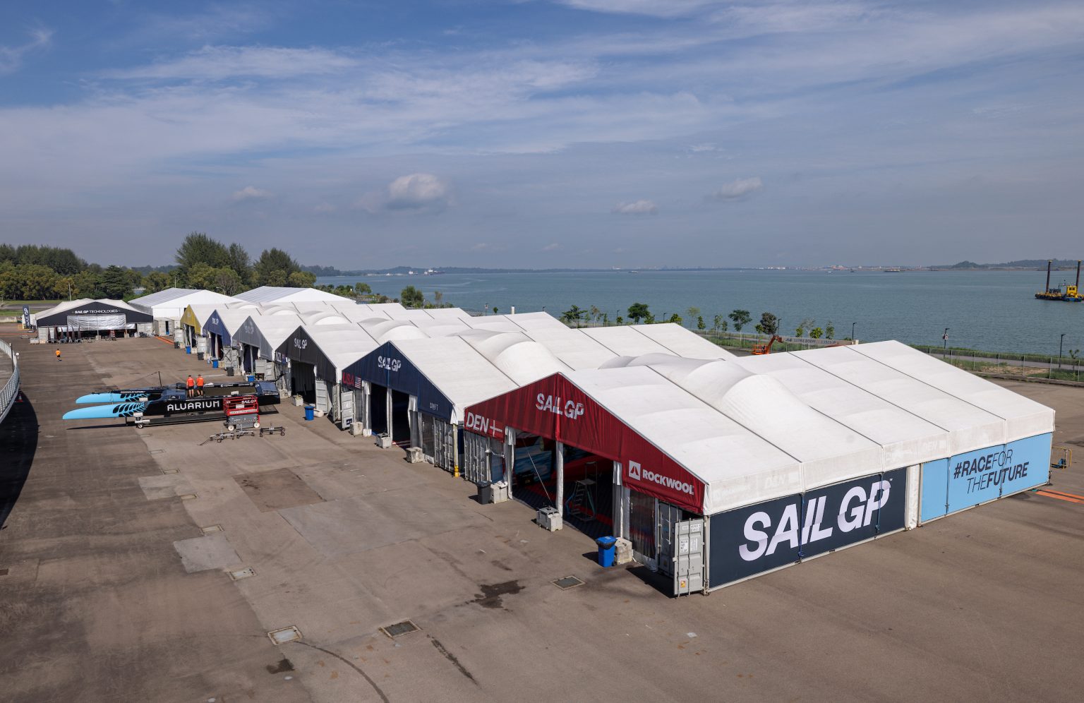 PREPARATIONS IN FULL SWING AHEAD OF INAUGURAL SINGAPORE SAIL GRAND PRIX ON JANUARY 14–15